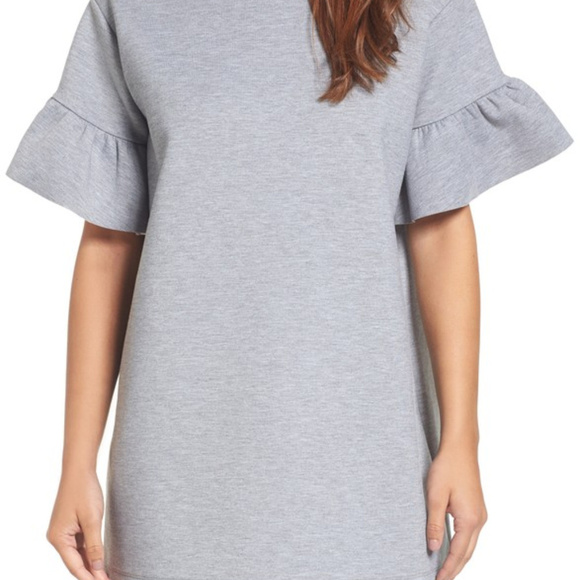 Ruffle Sleeve Tunic in Black - Picture 3 of 4